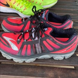 Brooks Pure Flow 2, women’s size 10.5